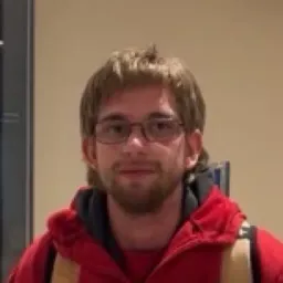 Trevyeti_041802