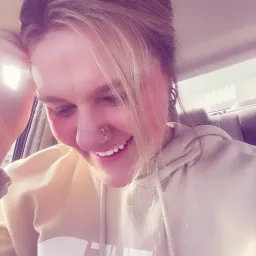 Regan_Renee