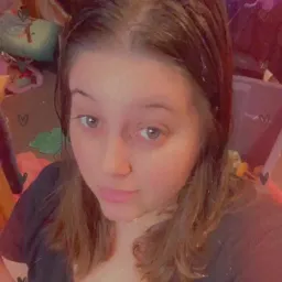 Angelina28