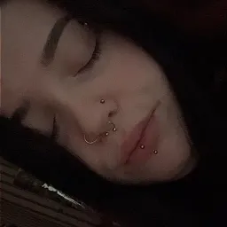 megsbloo04
