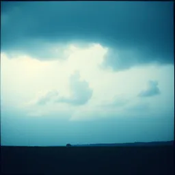 Viniste en silencio