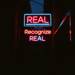 Fake Friends in the Trap